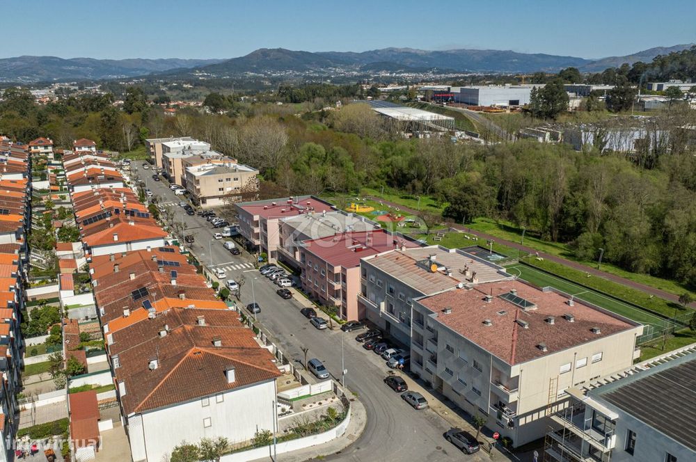 Apartamento T2+1 em Palmeira, Braga.
