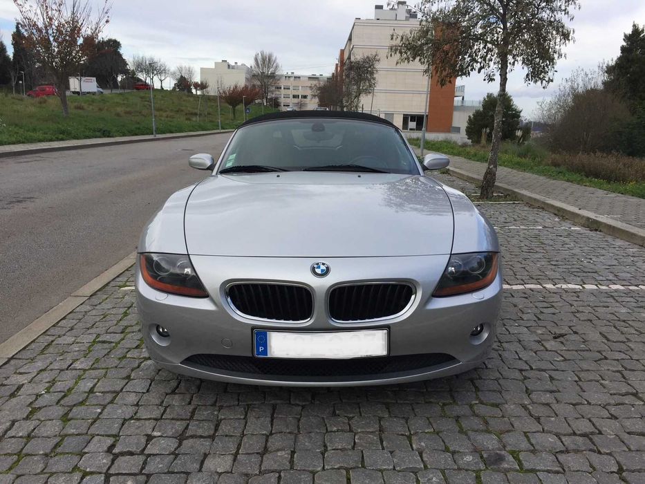 BMW Z4 2.2 caixa manual