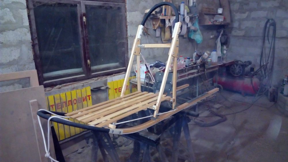 Нарты для собачьих упряжек