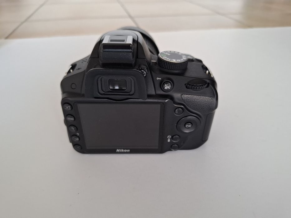 Nikon D3200 como nova