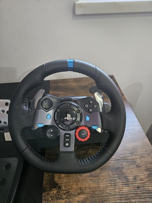 Logitech G29 volante + pedais