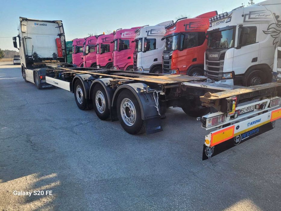 Krone podkontenerowa 1x45, 1x40, 2x20, 1x20,  31900 netto