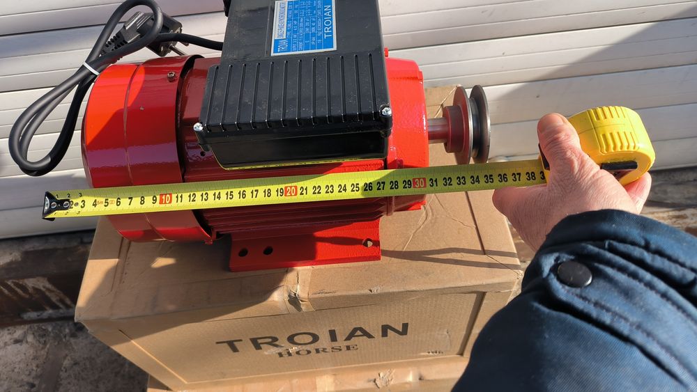 Электродвигатель однофазный, електродвигун однофазний 220в. 3 кВт 3000