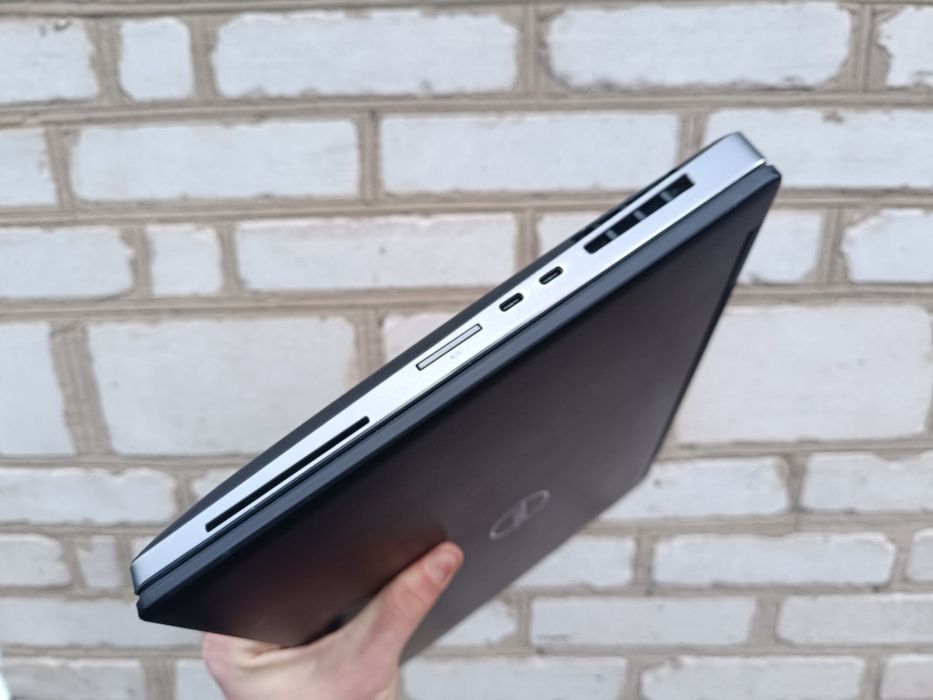 Core i9, Ігровий ноутбук DELL (i9 8950HK/32/512/P3200 6GB)