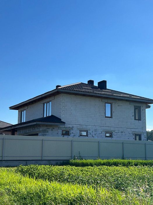 Новый коттедж в Счастливом (7 км от Киева по автобану)