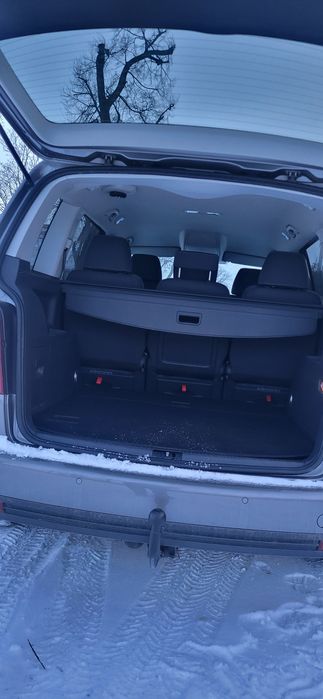 Volkswagen touran 1.9Tdi  Automat