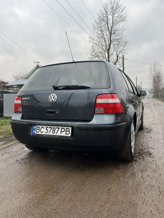 Авто  з малим пробігом по україні