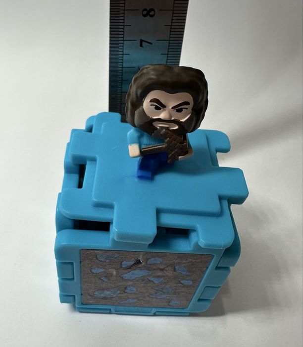 Набір колекційних іграшки mcdonalds minecraft