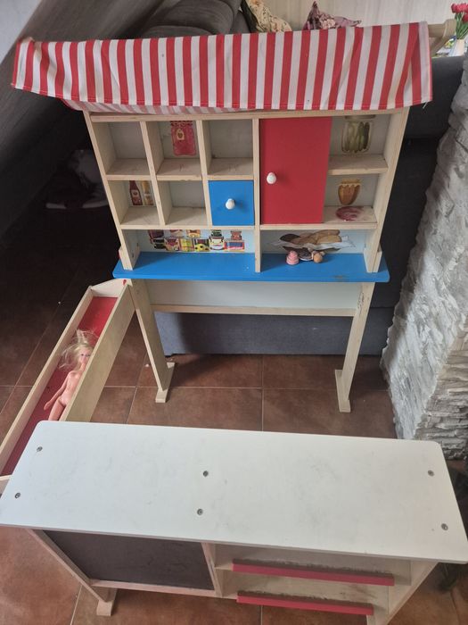 Supermarket drewniany lidl