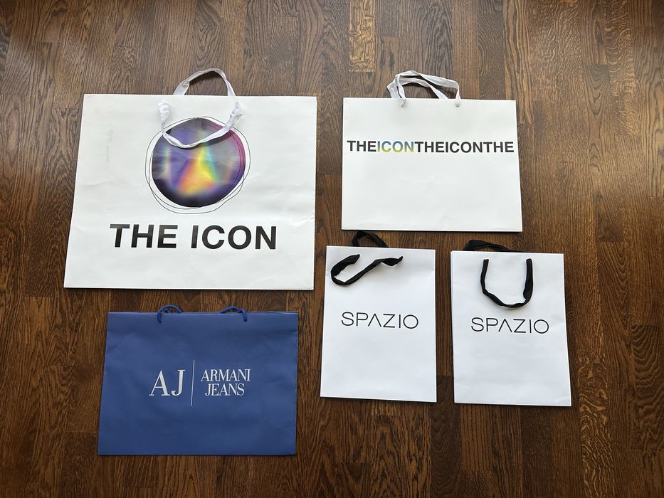 Пакеты Tiffany Icon Spazio ЦУМ Givenchy Armani Diesel L’Occitane