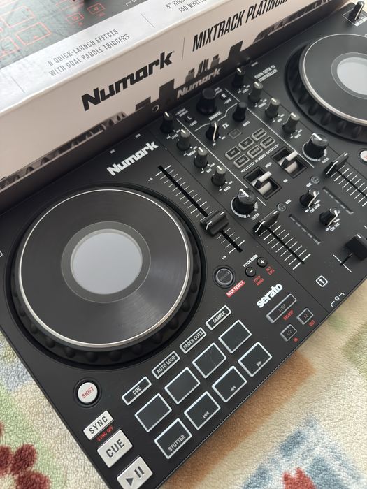 Numark Platinum FX