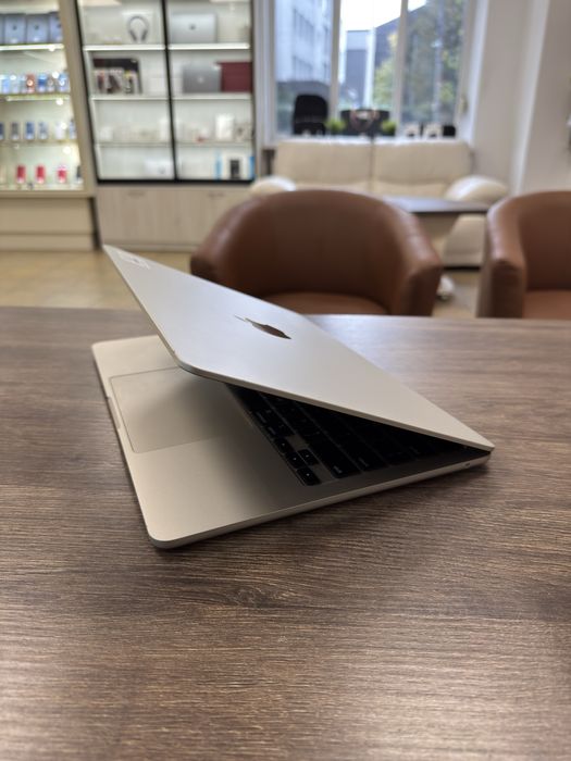 Macbook Air 13" 2022 M2 8gb/512ssd 1 Рік гарантія!