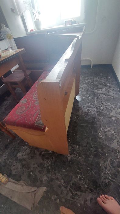 Продам кухонный уголок
