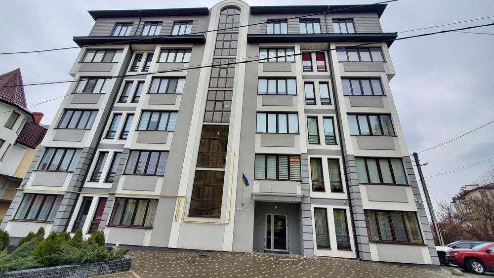 Довгострокова, Срібний буд. Шошкевича,3