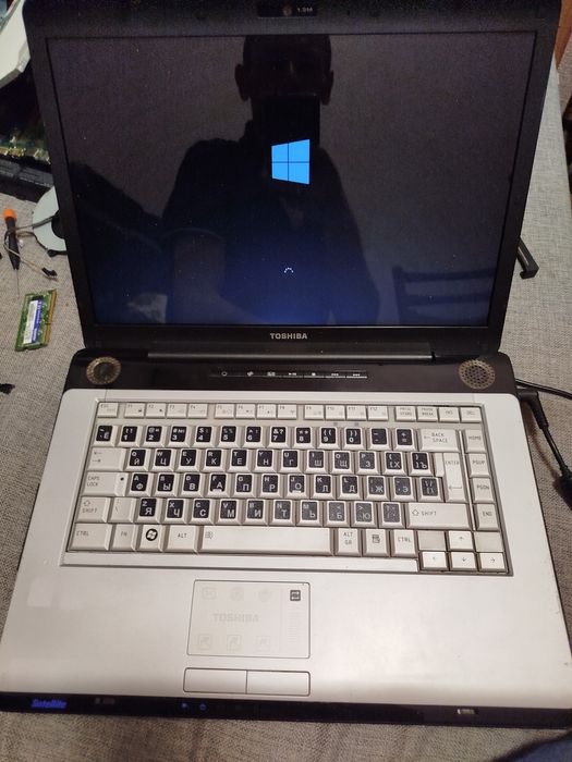 Продам ноутбук асус