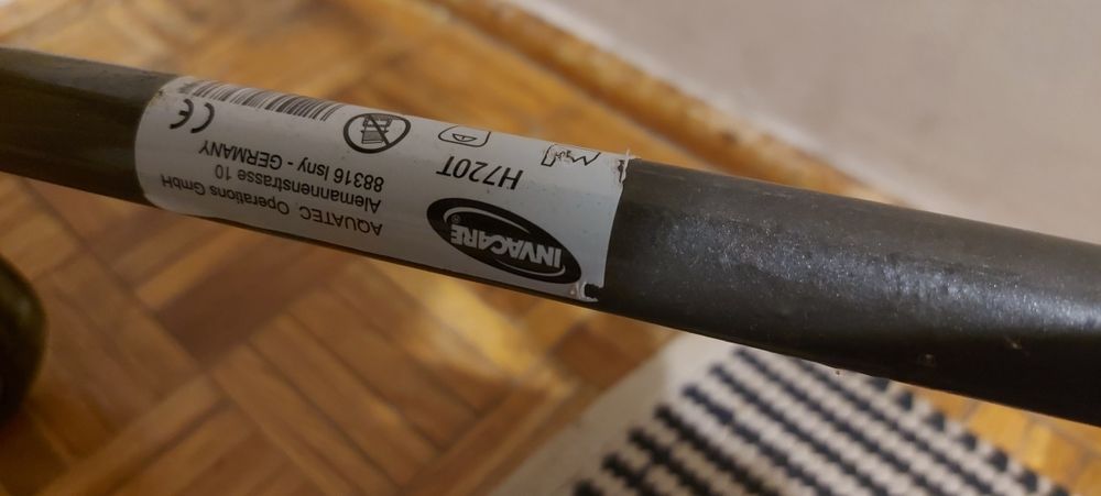 Wózek toaletowy na kółkach
