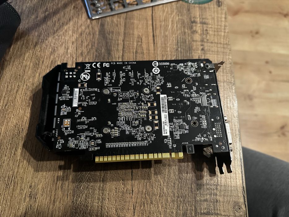Gigabyte GeForce GTX 1050 OC 2GB GDDR5, GV-N1050OC-2GD