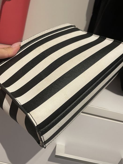 Mala torebka kopertówka