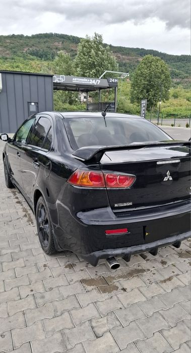 Продаетсья Mitsubishi Lancer X10 2008