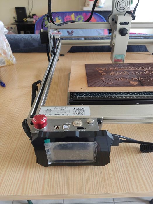 Máquina de corte a laser ATomstack