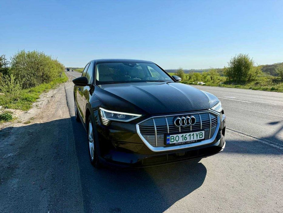 Audi e-tron 2019