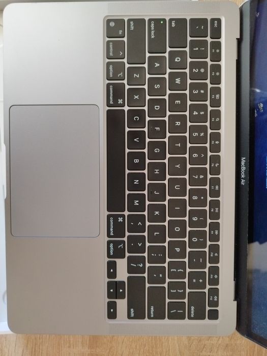 Macbook air m1 8\256gb