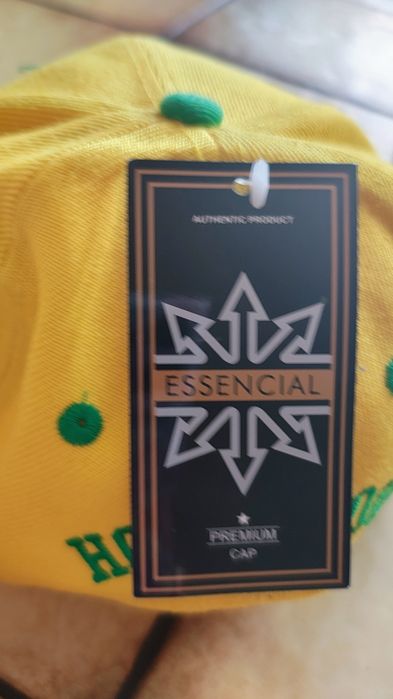 Czapka z daszkiem męska essencial