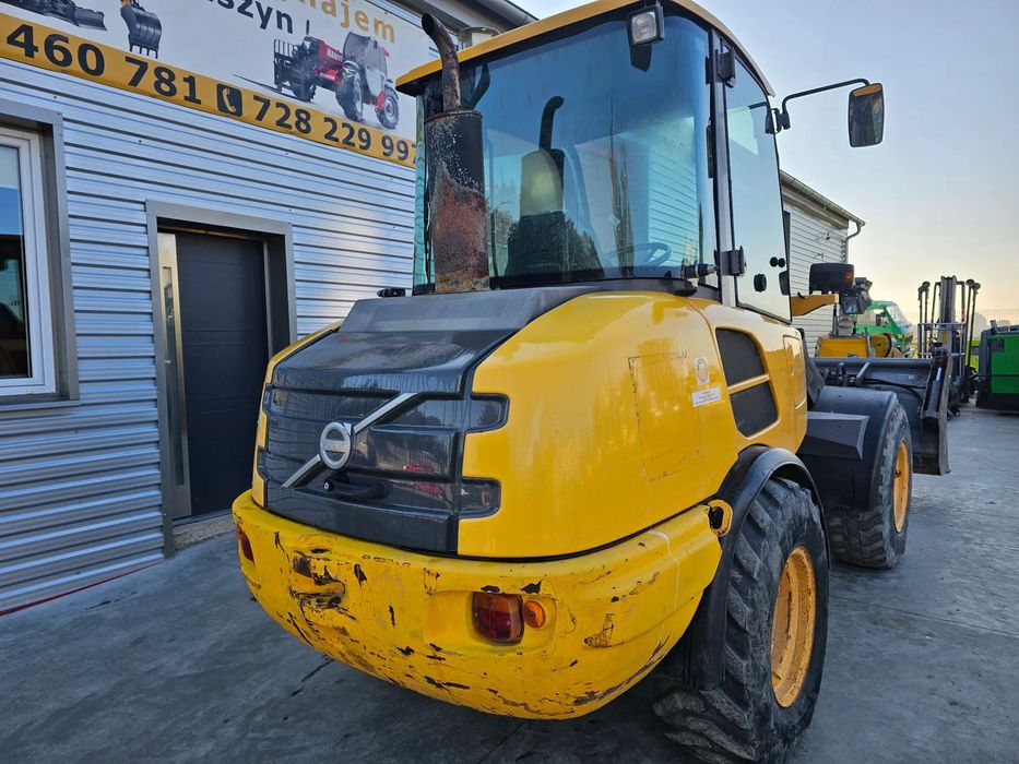 Volvo L25  Volvo L25 ładowarka