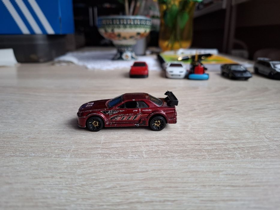 Hot wheels Nissan.