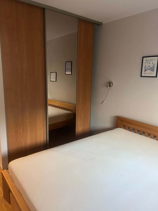 Atrakcyjne mieszkanie od zaraz !
Oferuję na wynajem bardzo funkcjonalne , w doskonałej lokalizacji mieszkanie ( ul. Sikorskiego) - Widok 4