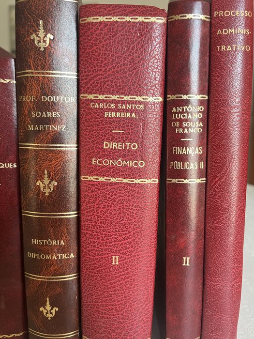 Livros de direito - inter publico e economia
