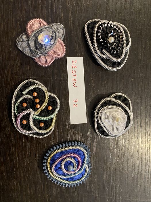 Broszki handmade z suwaków unikat zestaw 72