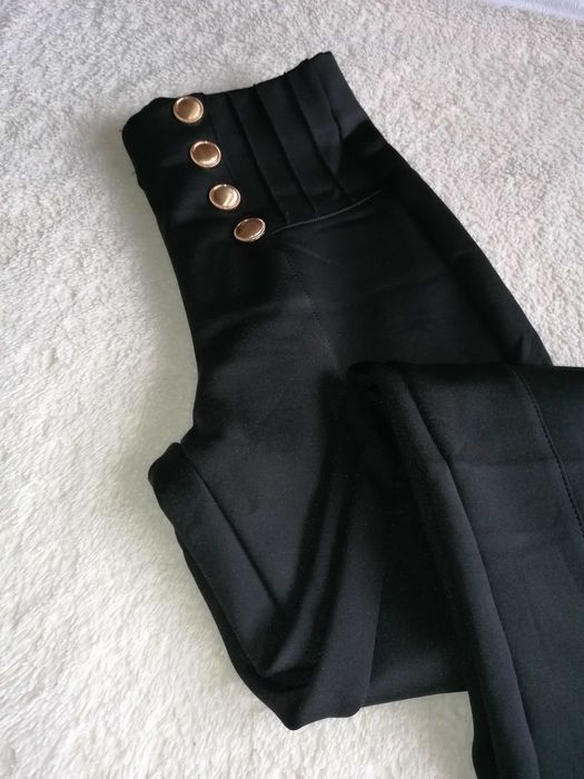 Várias peças Roupa de Mulher / Roupa de Senhora Desde