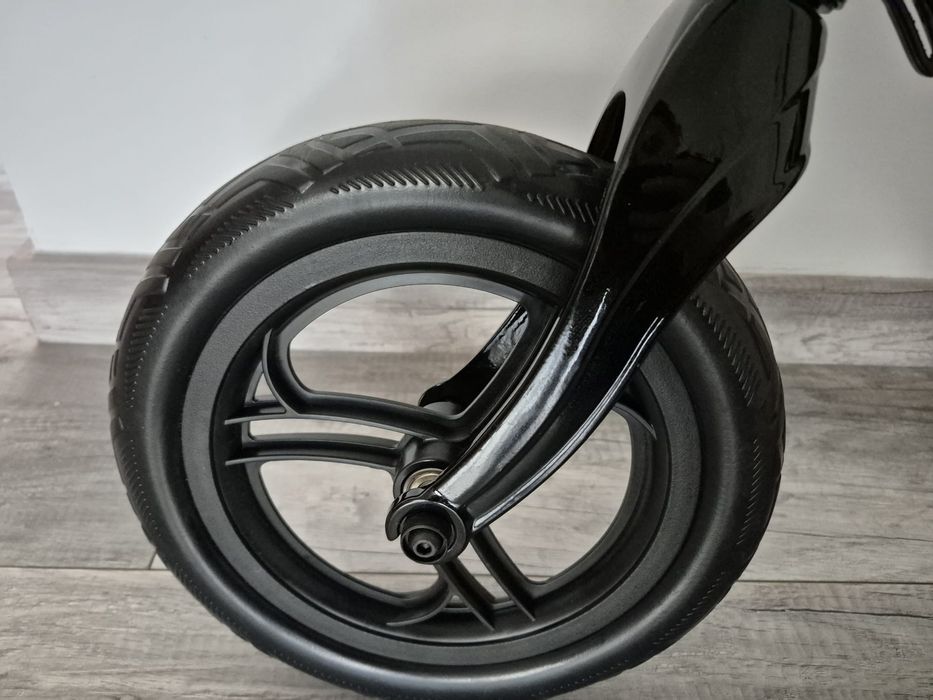 Rowerek biegowy Cariboo Magnesium PRO