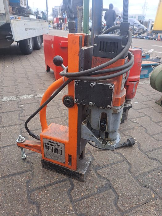 Wiertarka magnetyczna z posuwem automatycznym, magnesówka, wiertnica