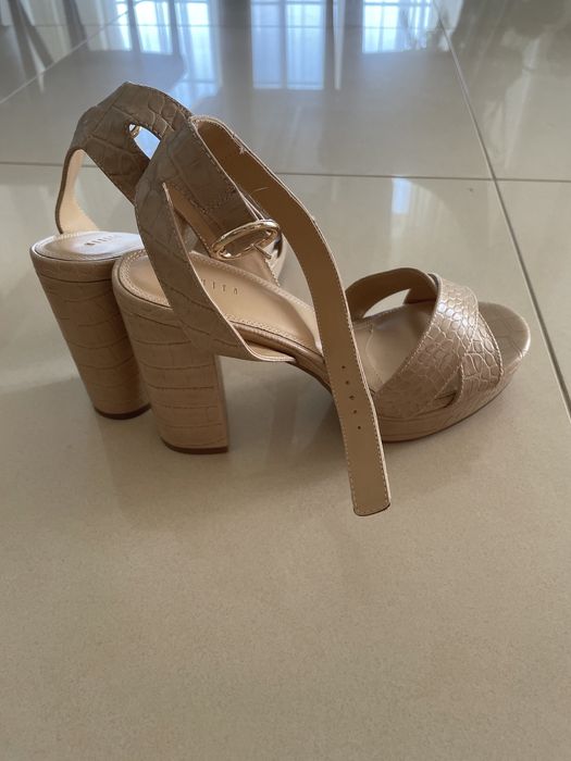 Piekne sandały Mohito