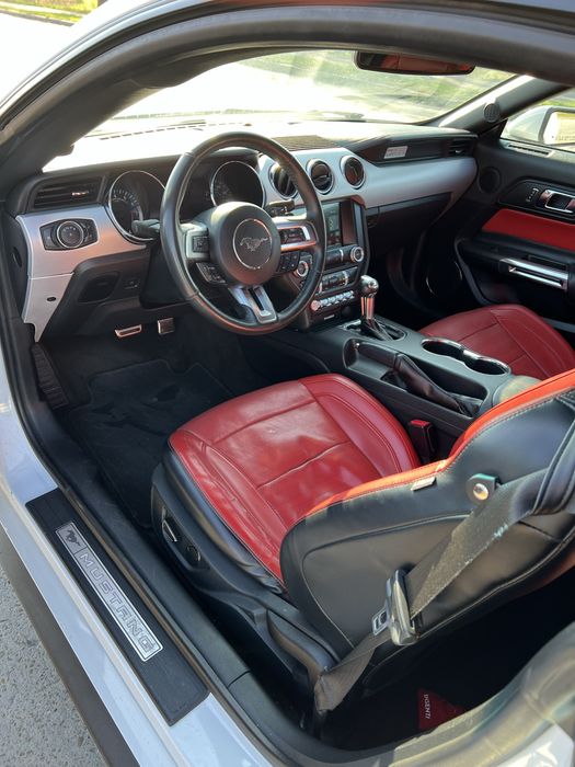 FORD MUSTANG 2.3 ecoboost premium