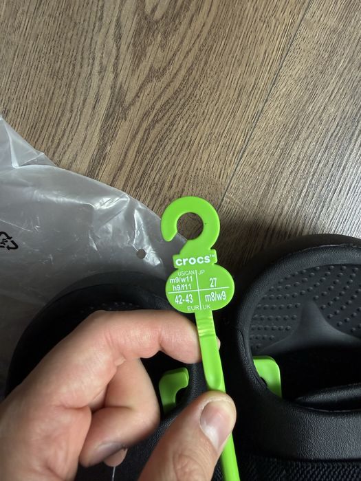 Тапочки CROCS Mellow Luxe