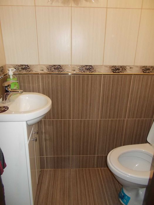 Біля басейну на 3 поверсі здається затишна 2-кімн. квартира з лоджією