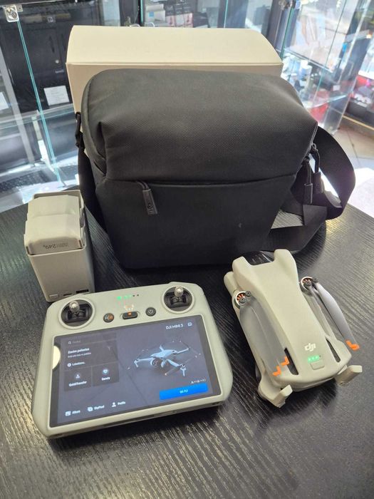 Dron Dji Mini 3 Fly More Combo DJi RC