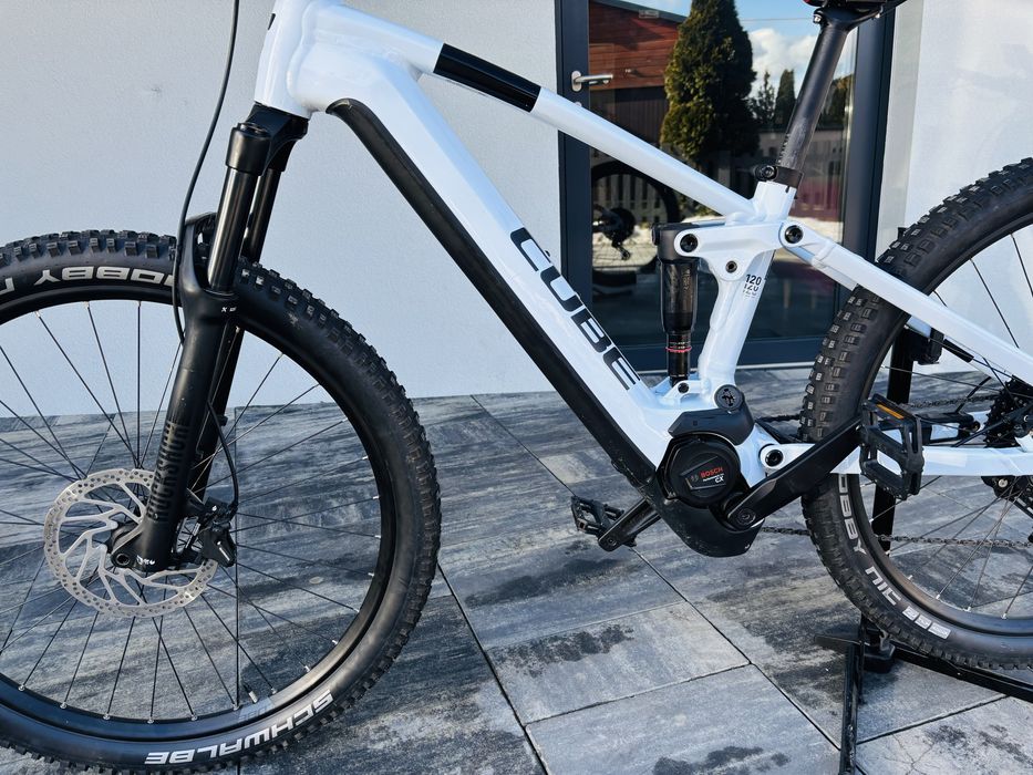 Elektryczny Cube Stereo Hybrid 120 Pro, Bosch CX , 750 Wh, Recon, FV