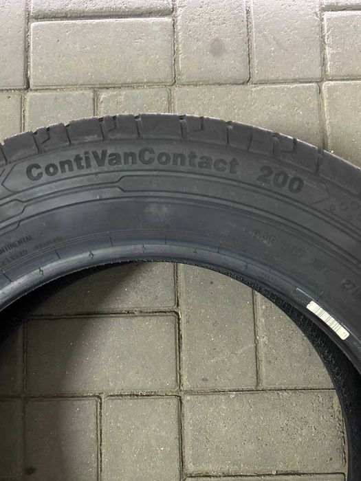 215/60 R17С 109/107T Continrntal ContiVanContact 200