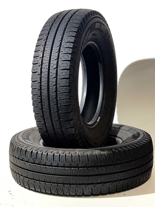 Pneus Michelin Agilis Camping - 225/75/16 CP - Excelentes