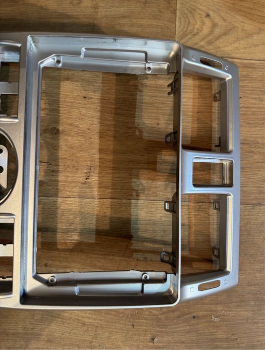 Рамка под магнитолу для Lada Priora BA3 2170