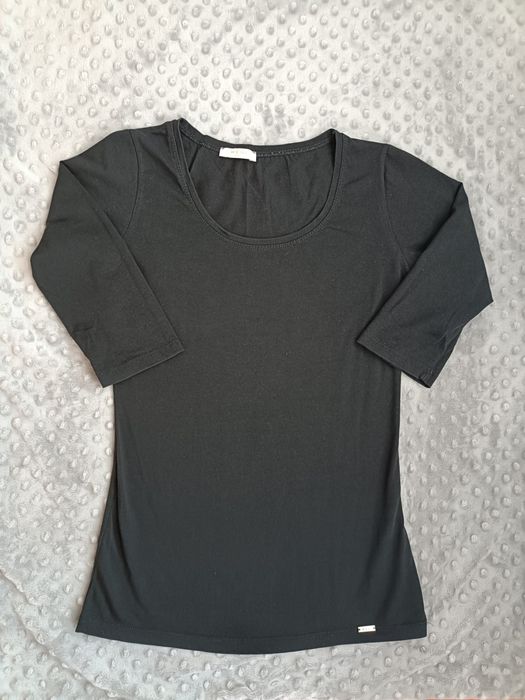 Czarna bluzka roz UNI S-M