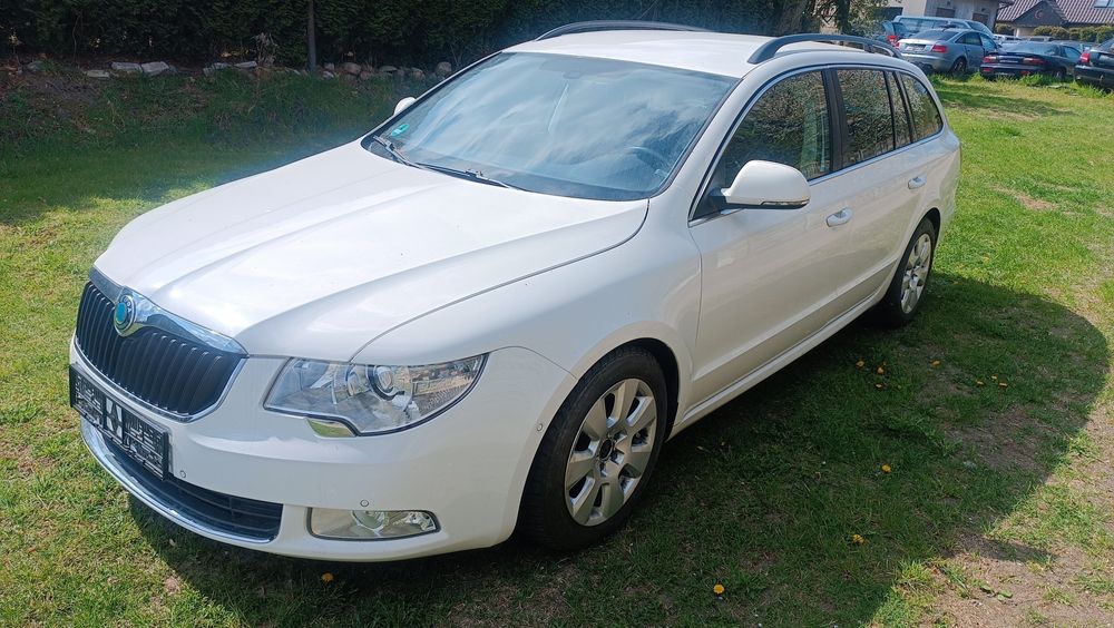 Skoda Superb 2.0 TDI 140km navi