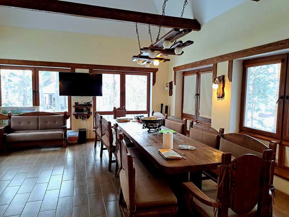 Продаж елітного маєтку