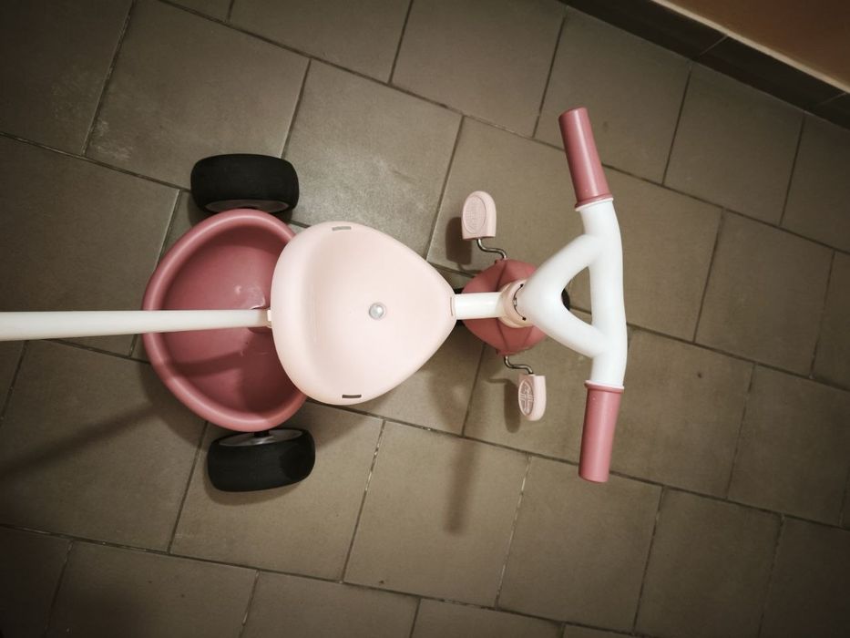 Дитячий триколісний велосипед Smoby