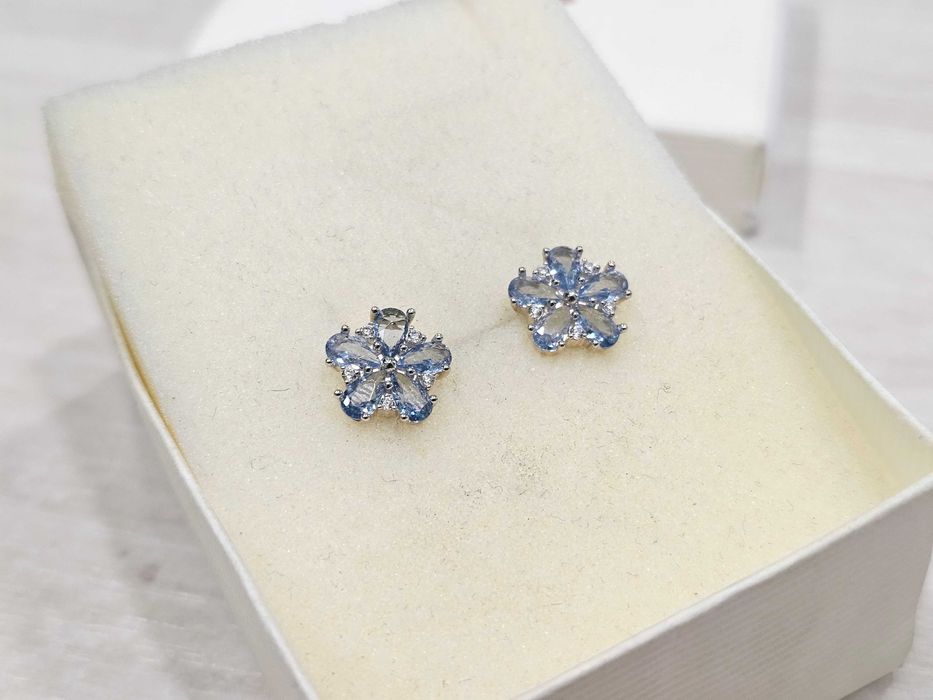 Kolczyki złote kwiatuszki z błękitnych oczek PR 585