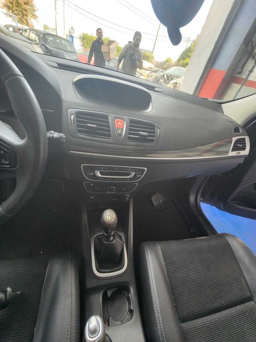 Renault Megane III Break Sport Tourer 1.5 DCI ás peças.